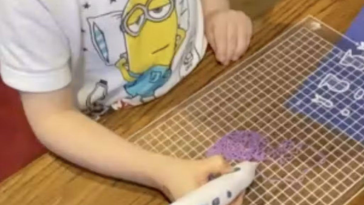 Limiter les écrans d'un enfant sans drame